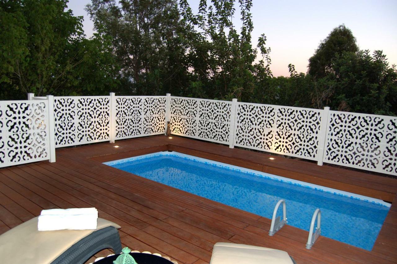 Zimmerke Bruchim Qela' Alon Exterior photo